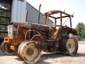 Burned traktor
